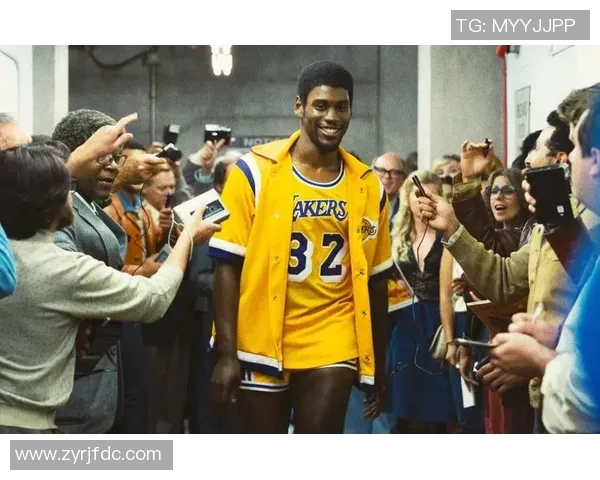 詹韦组合的传奇岁月与篮球场上的无尽辉煌 詹韦组合的传奇岁月与篮球场上的无尽辉煌