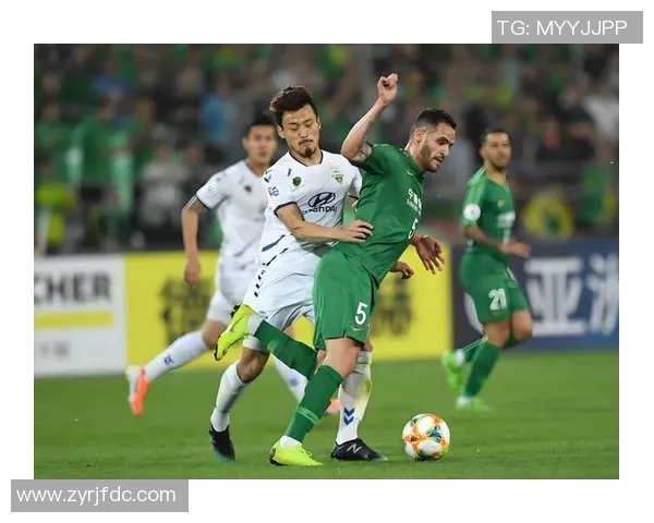 东京FC主场迎战横滨水手争夺关键三分的精彩对决分析 东京FC主场迎战横滨水手争夺关键三分的精彩对决分析